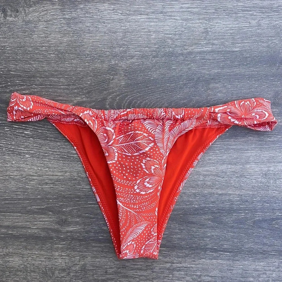 Rip Curl Rio Floral Balconette & Skimpy Bottoms, hot orange - Picture 9 of 16